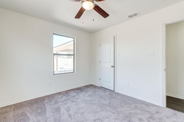 925 E Fordham Street, Lubbock, TX 79403