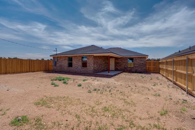 925 E Fordham Street, Lubbock, TX 79403
