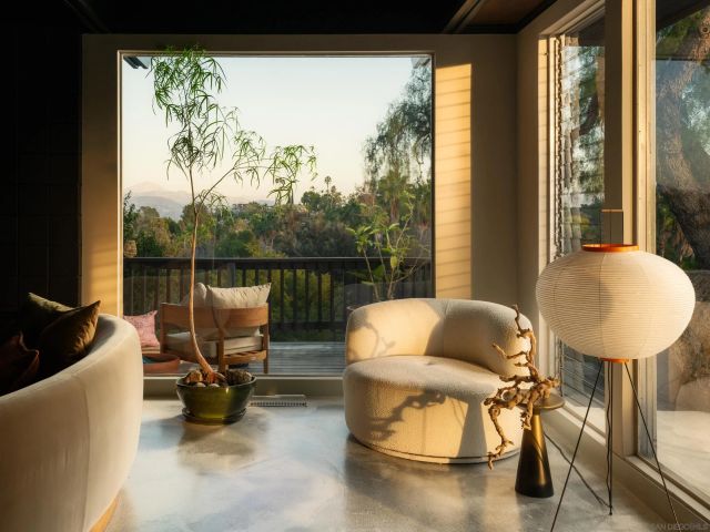10801 Dewitt, El Cajon, CA 92020