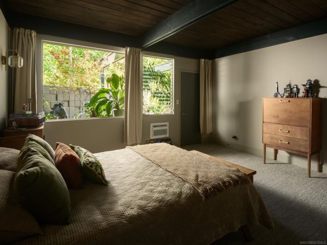 10801 Dewitt, El Cajon, CA 92020