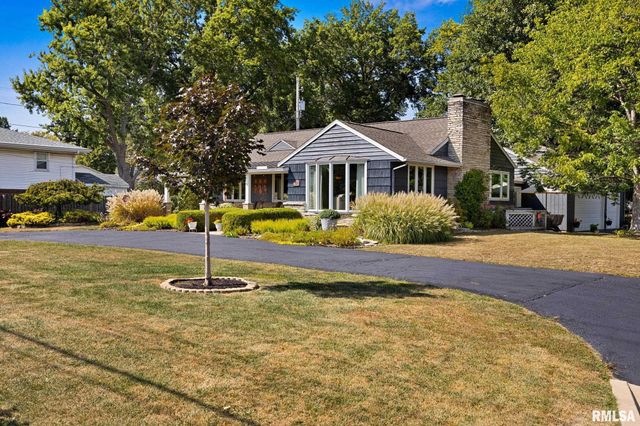 1017 W NORTHMOOR Road, Peoria, IL 61614