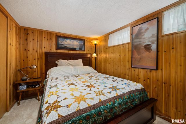 1017 W NORTHMOOR Road, Peoria, IL 61614