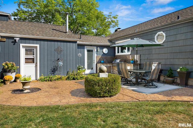 1017 W NORTHMOOR Road, Peoria, IL 61614