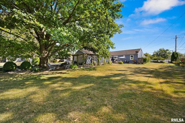 1017 W NORTHMOOR Road, Peoria, IL 61614