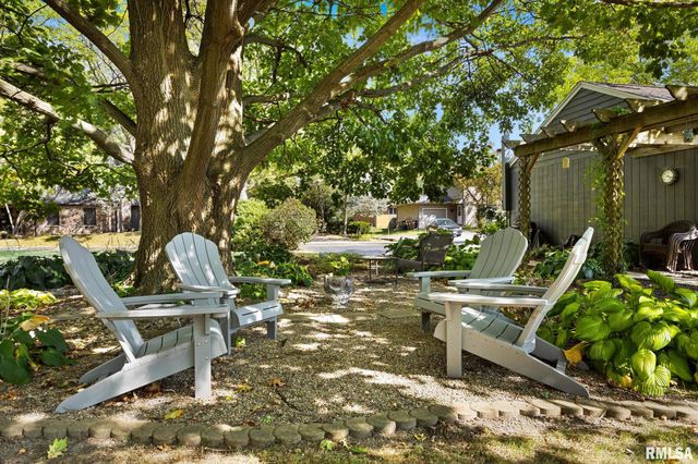 1017 W NORTHMOOR Road, Peoria, IL 61614