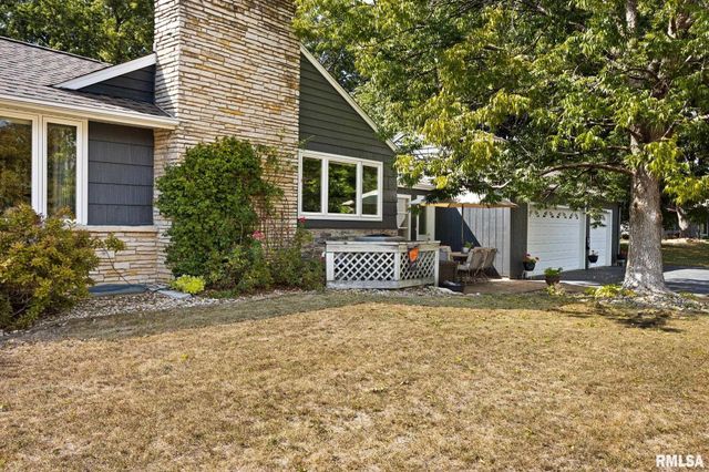 1017 W NORTHMOOR Road, Peoria, IL 61614