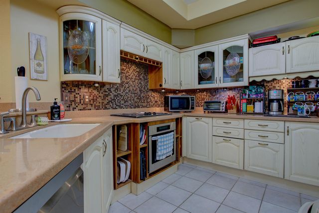 1800 Vista Cove Rd, St Augustine, FL 32084