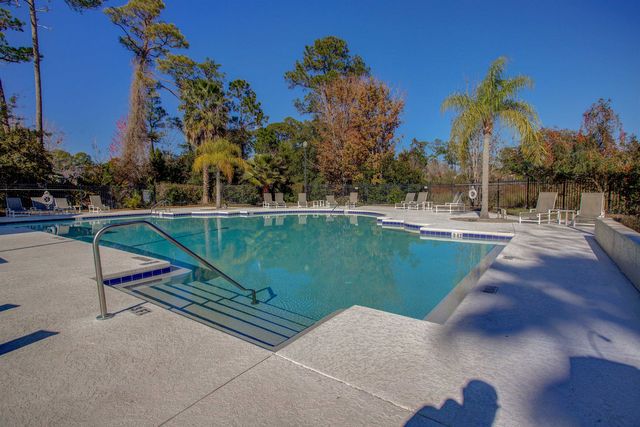 1800 Vista Cove Rd, St Augustine, FL 32084