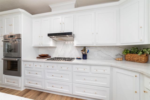 13206 Lost Creek Road, Tomball, TX 77375