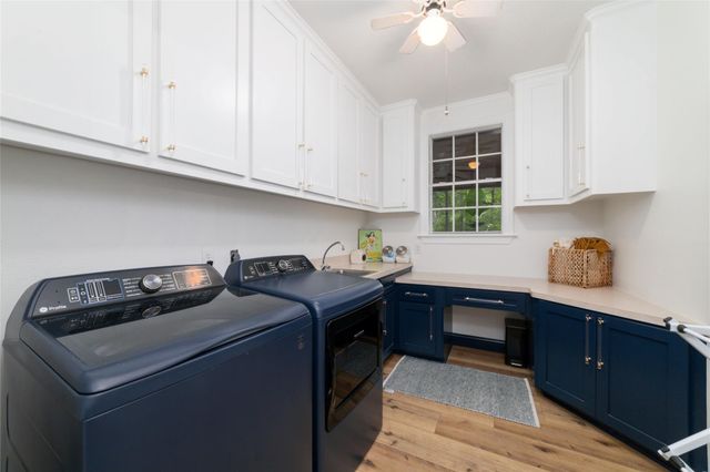 13206 Lost Creek Road, Tomball, TX 77375