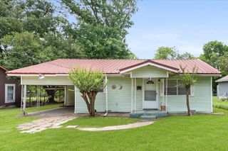 1715 W 10th Avenue, Corsicana, TX 75110