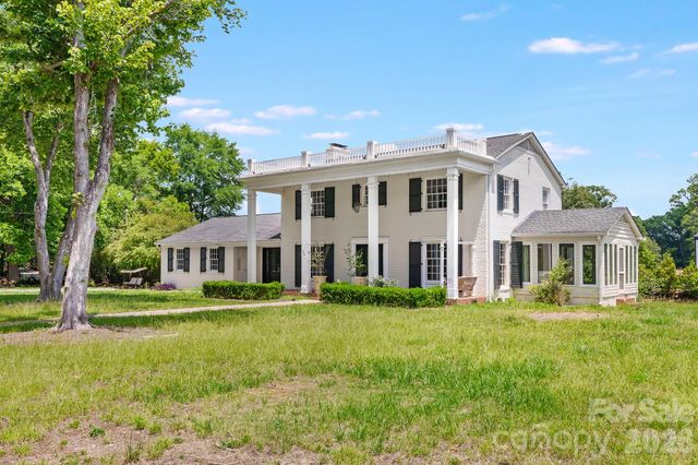408 N Providence Street, Waxhaw, NC 28173