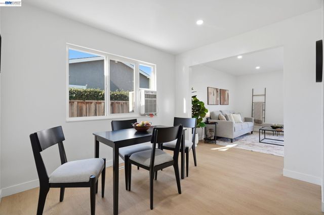 36276 Sandalwood St, Newark, CA 94560