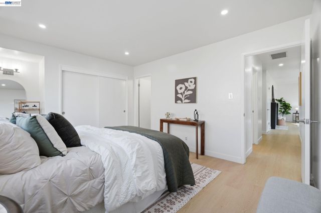 36276 Sandalwood St, Newark, CA 94560