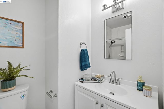 36276 Sandalwood St, Newark, CA 94560