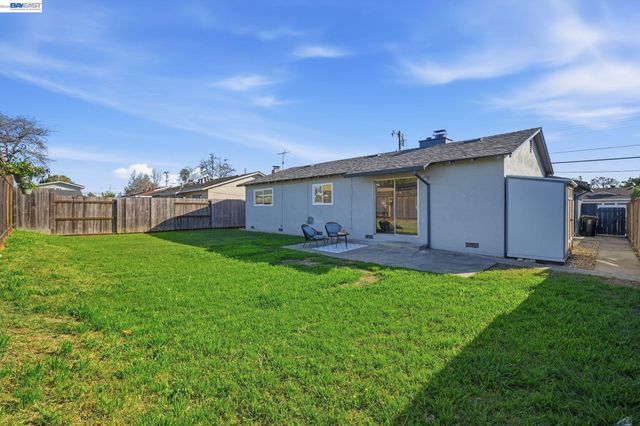 36276 Sandalwood St, Newark, CA 94560