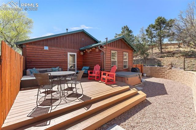 208 Chelten Road, Manitou Springs, CO 80829