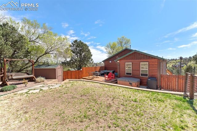 208 Chelten Road, Manitou Springs, CO 80829