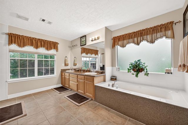 8003 Vista Del Rancho Drive, Houston, TX 77083