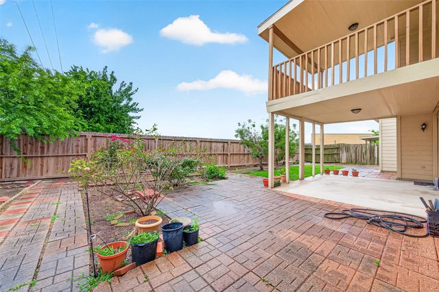 8003 Vista Del Rancho Drive, Houston, TX 77083