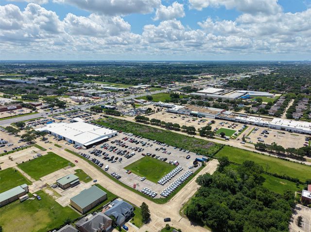 8003 Vista Del Rancho Drive, Houston, TX 77083