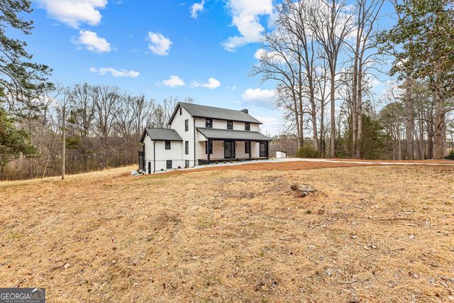 260 Sandy Lake Circle, Fayetteville, GA 30214
