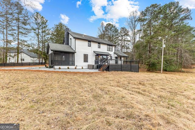 260 Sandy Lake Circle, Fayetteville, GA 30214