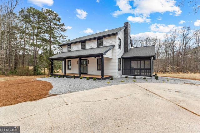 260 Sandy Lake Circle, Fayetteville, GA 30214