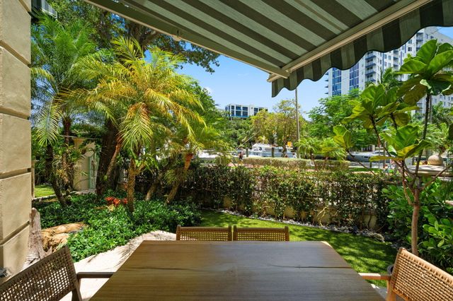 411 N NEW RIVER Drive E V-2, Fort Lauderdale, FL 33301