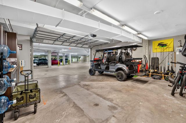 411 N NEW RIVER Drive E V-2, Fort Lauderdale, FL 33301