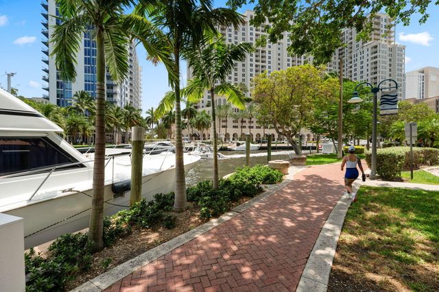 411 N NEW RIVER Drive E V-2, Fort Lauderdale, FL 33301