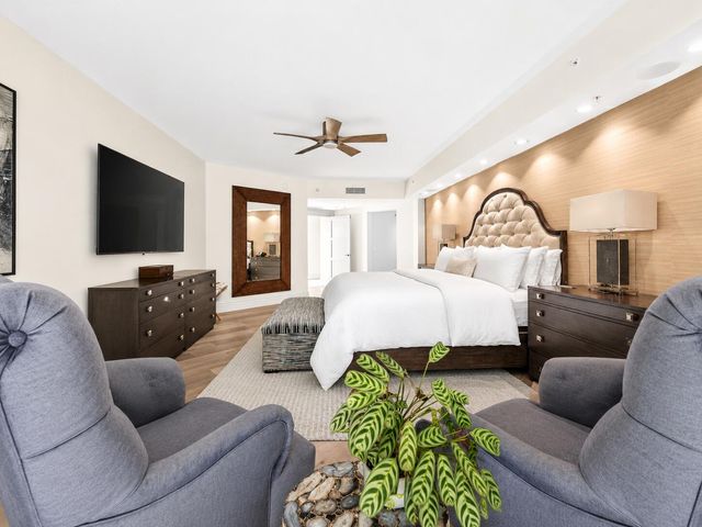 411 N NEW RIVER Drive E V-2, Fort Lauderdale, FL 33301
