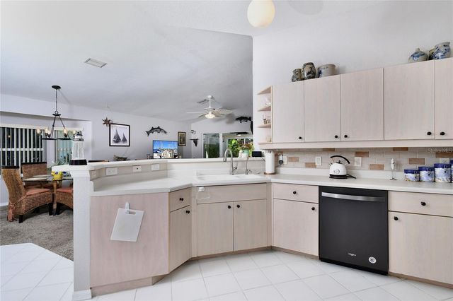 550 E ISLAMORADA BOULEVARD, Punta Gorda, FL 33955