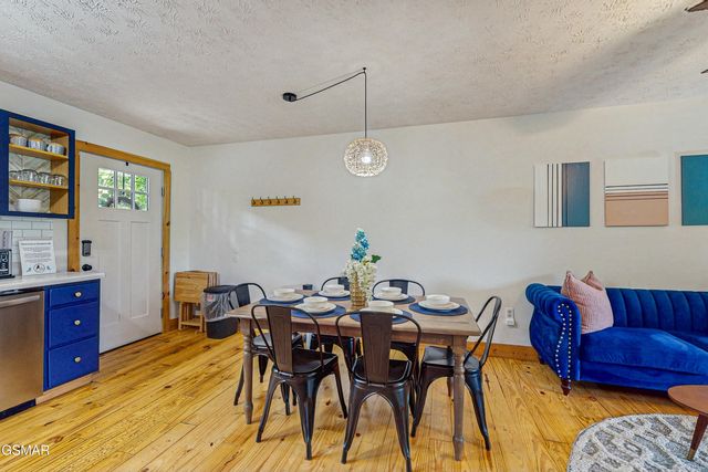 1949 Shady Grove Road, Sevierville, TN 37876