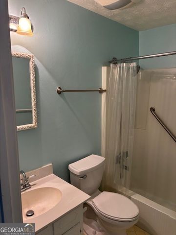 5230 SW West Shore Drive, Conyers, GA 30094