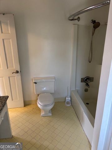 5230 SW West Shore Drive, Conyers, GA 30094