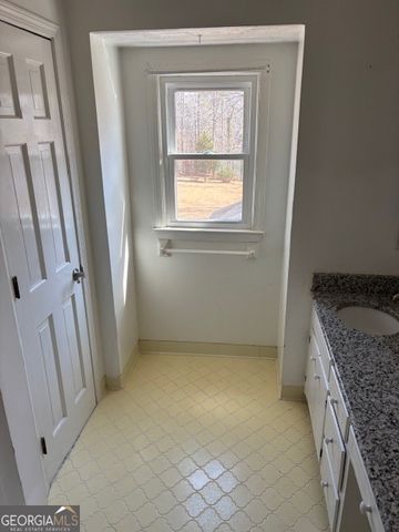 5230 SW West Shore Drive, Conyers, GA 30094