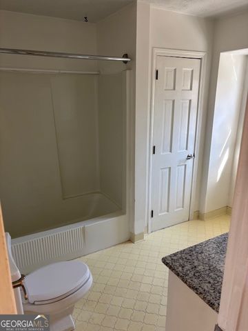 5230 SW West Shore Drive, Conyers, GA 30094