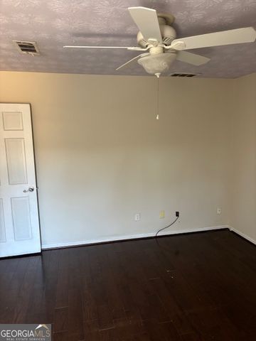 5230 SW West Shore Drive, Conyers, GA 30094