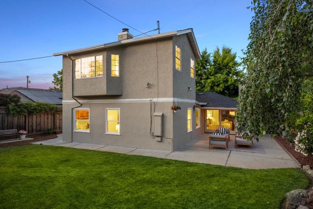 1622 Maryland Street, Redwood City, CA 94061
