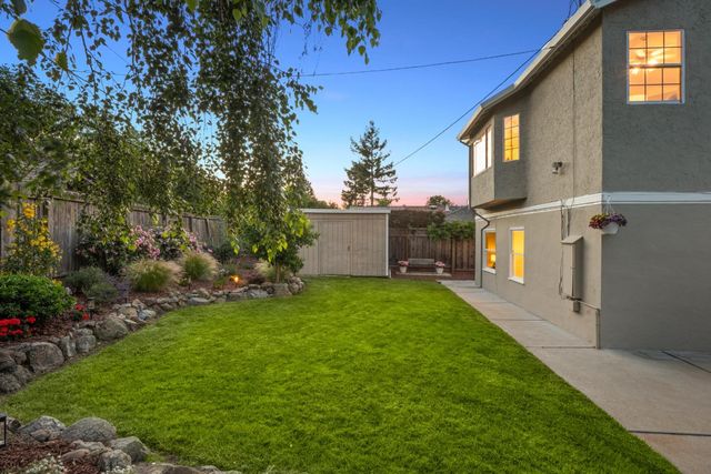 1622 Maryland Street, Redwood City, CA 94061