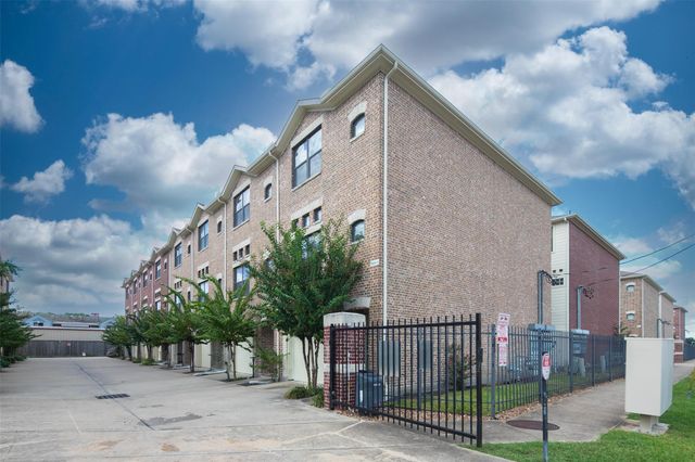 2710 Hullsmith Drive 901, Houston, TX 77063