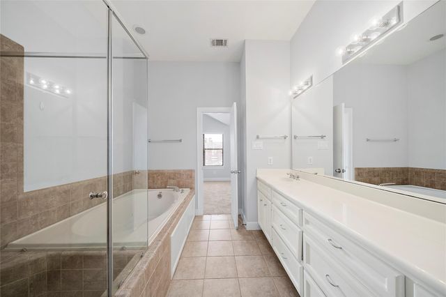 2710 Hullsmith Drive 901, Houston, TX 77063