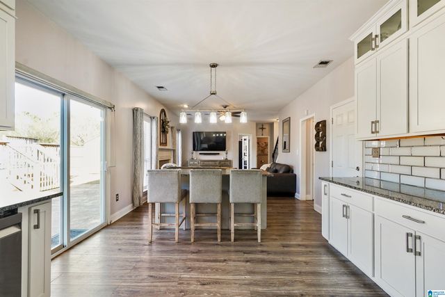 978 OLD CAHABA DRIVE, Helena, AL 35080