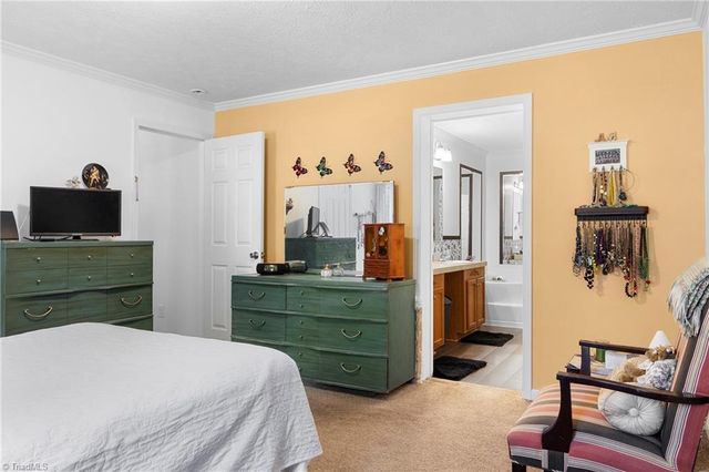 170 Garrett Lane, Thomasville, NC 27360