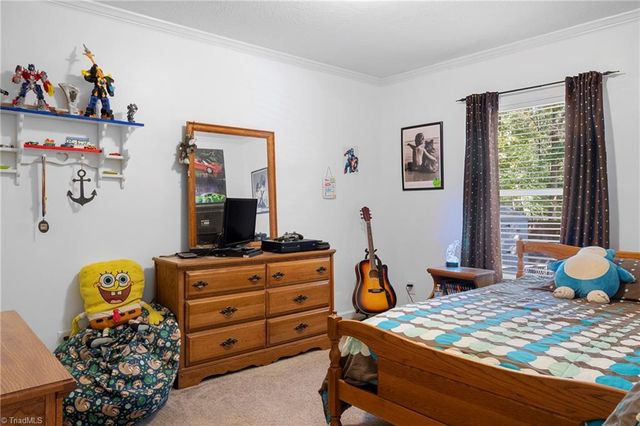 170 Garrett Lane, Thomasville, NC 27360