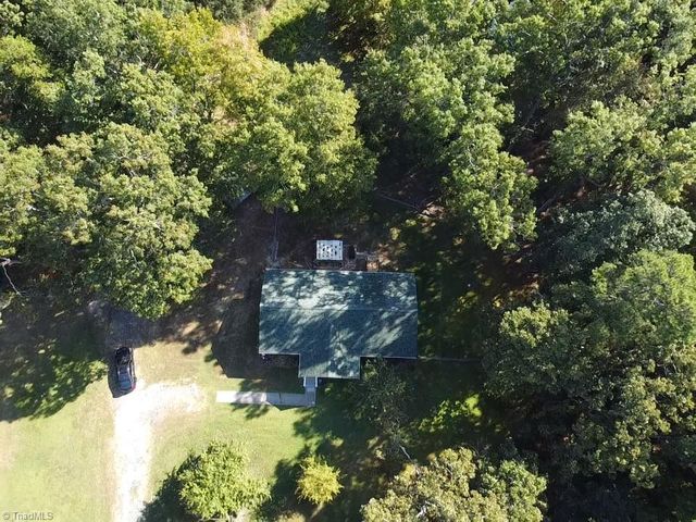 170 Garrett Lane, Thomasville, NC 27360