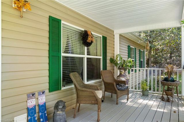 170 Garrett Lane, Thomasville, NC 27360