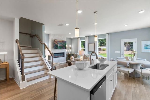 3670 Donovan Circle, Loganville, GA 30052