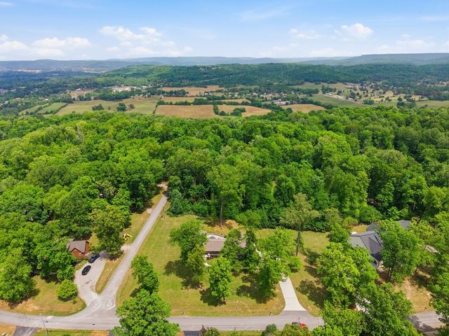 1123 Skyline Dr, Sparta, TN 38583